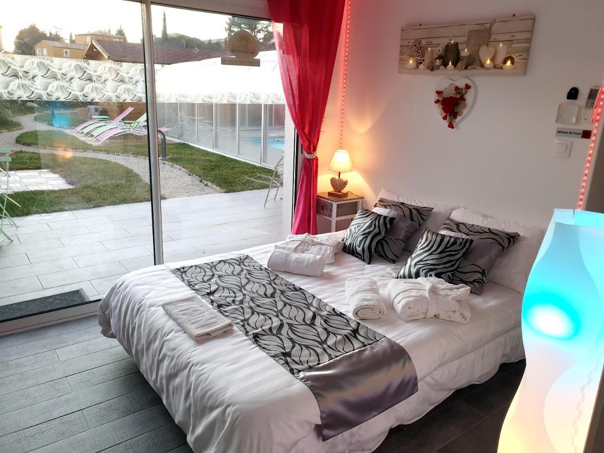 Appartement Elegant Avec Piscine Privee A Plan D'Aups Sainte Baume 55 M² Bagian luar foto